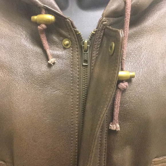 Vintage leather hooded quarter length jacket. - Picture 8 of 8